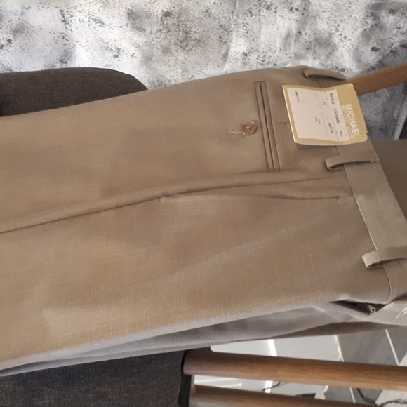 Michael Kors Boys 2-piece Suit - Picture 5 of 6